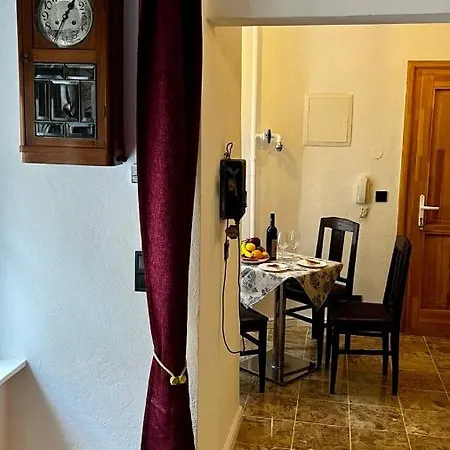 Varga - Historical Old Town & Free Parking